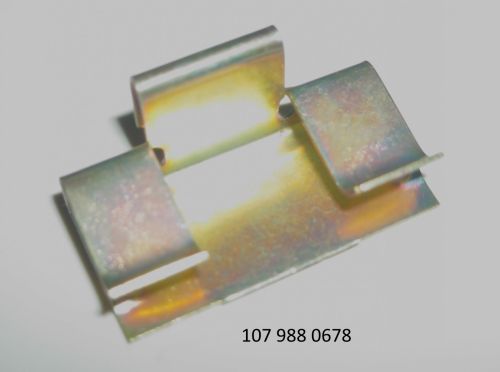 107 988 0678   Steckklammer