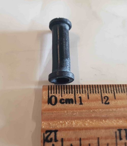 112 997 0381   Gummitülle